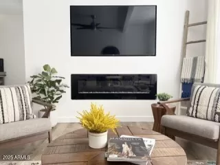 Photo #2: 6865913 Listing 