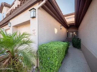 Photo #1: 6865917 Listing