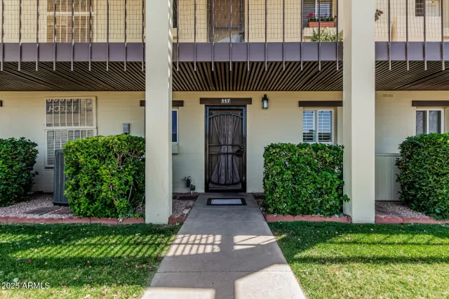 MLS: 6865992 Condo For Sale