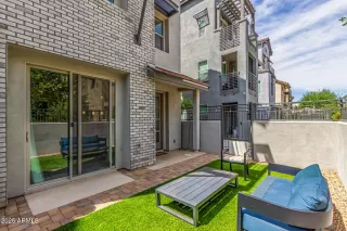 Photo #3: 6866107 Listing 