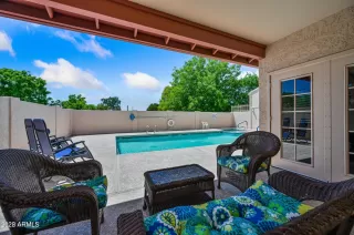 Photo #6: 6866460 Listing 