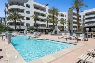 Photo #1: 6867250 Listing 