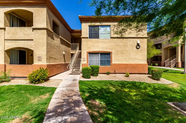 MLS: 6867428 Condo For Sale