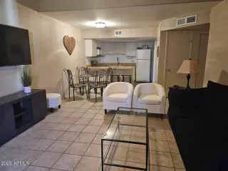 Photo #2: 6867625 Listing