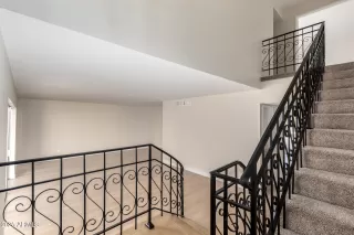 Photo #5: 6867684 Listing 