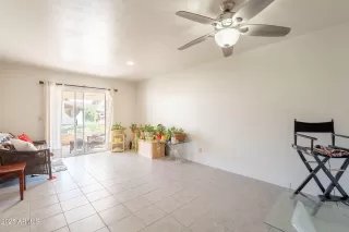 Photo #5: 6867713 Listing 