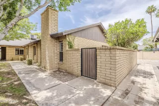 Photo #3: 6867753 Listing