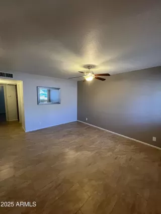 Photo #5: 6867859 Listing 