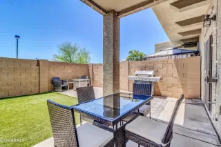 Photo #4: 6867943 Listing