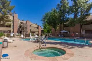 Photo #3: 6869051 Listing