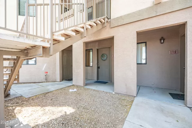 MLS: 6869145 Condo For Sale