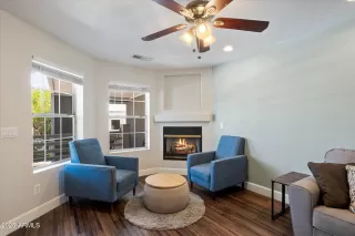 Photo #5: 6869399 Listing 