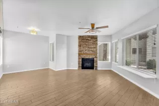 Photo #4: 6869740 Listing 