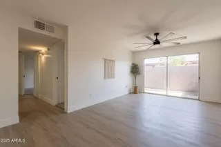 Photo #4: 6869784 Listing 