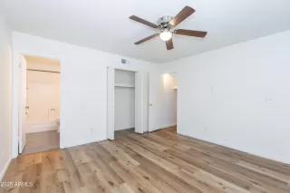 Photo #4: 6870209 Listing