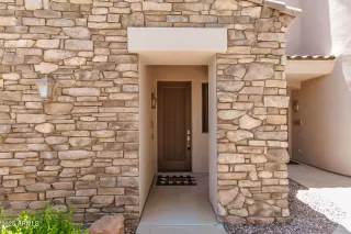 Photo #5: 6870299 Listing 