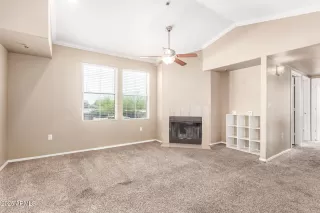 Photo #4: 6870334 Listing