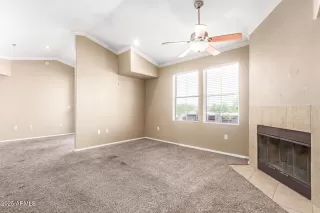 Photo #5: 6870334 Listing