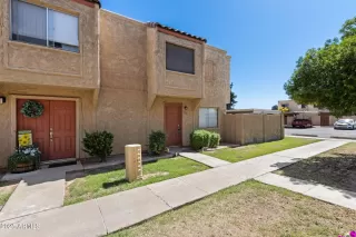 Photo #1: 6870345 Listing