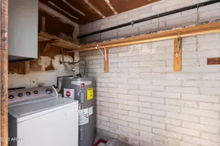 Photo #5: 6870345 Listing