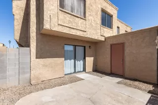 Photo #6: 6870345 Listing