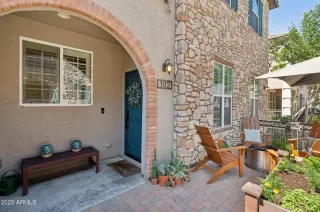 Photo #1: 6870384 Listing 