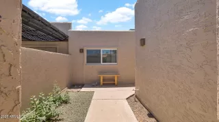 Photo #2: 6870902 Listing