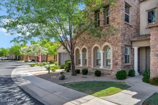 Photo #2: 6871525 Listing 