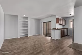 More Details about MLS # 6871636 : 747 S EXTENSION ROAD#113