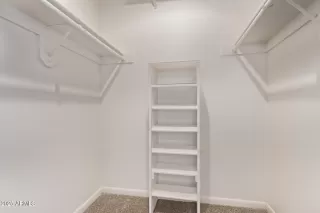 Photo #6: 6871636 Listing