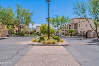 Photo #1: 6871741 Listing 