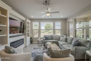 Photo #1: 6871939 Listing