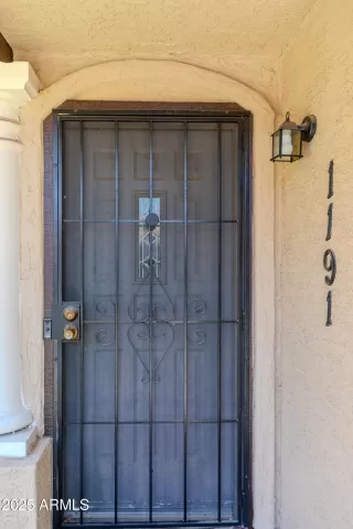 Photo #6: 6871971 Listing