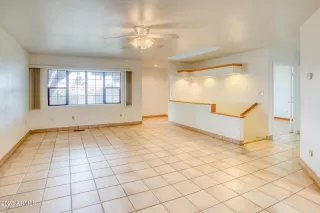 Photo #5: 6872132 Listing