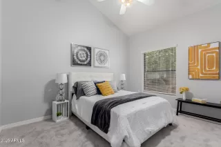 Photo #3: 6872252 Listing