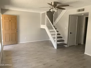 Photo #5: 6872416 Listing 