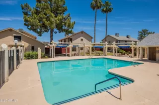 Photo #3: 6872433 Listing 