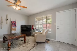 Photo #5: 6872433 Listing 