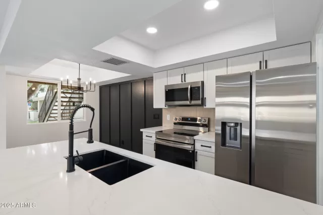 MLS: 6872669 Condo For Sale