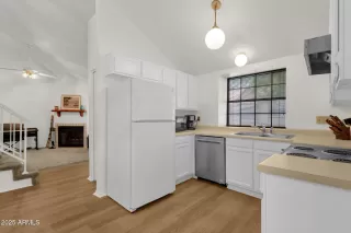 Photo #1: 6872725 Listing