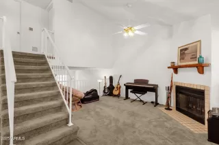 Photo #2: 6872725 Listing