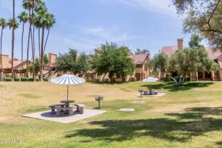 Photo #4: 6872842 Listing 