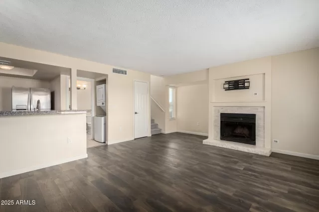 MLS: 6872889 Condo For Sale