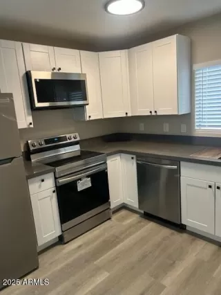 Photo #2: 6873084 Listing