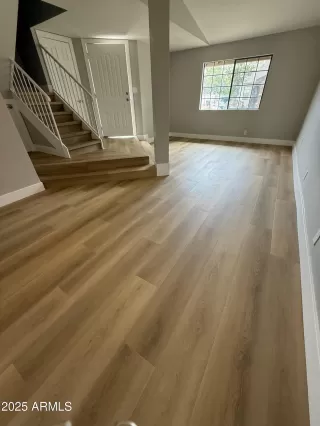 Photo #3: 6873343 Listing 