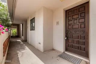 Photo #1: 6873382 Listing