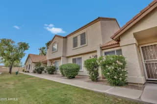 Photo #1: 6873399 Listing