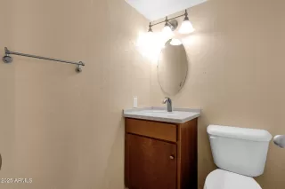 Photo #6: 6873556 Listing 