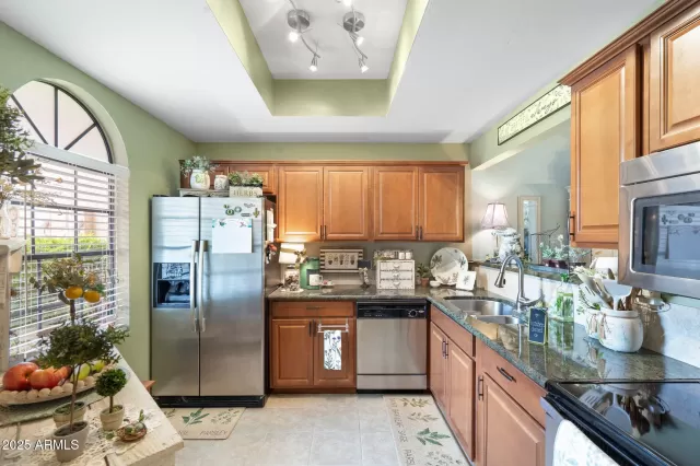 MLS: 6873637 Condo For Sale