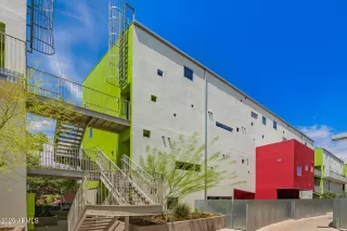 Photo #3: 6873661 Listing 